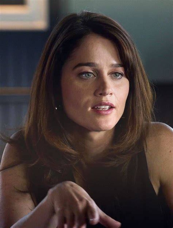 Comprehensive Guide To Robin Tunney Movies And TV Shows