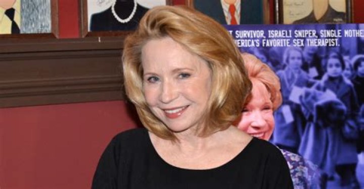 Debra Jo Rupp Wiki Bio, net worth, height, plastic surgery, husband, kids