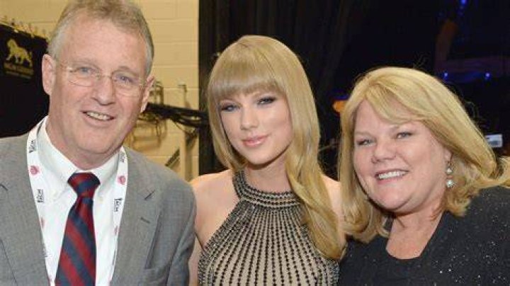Discovering Andrea Swift: A Singaporean Inspiration