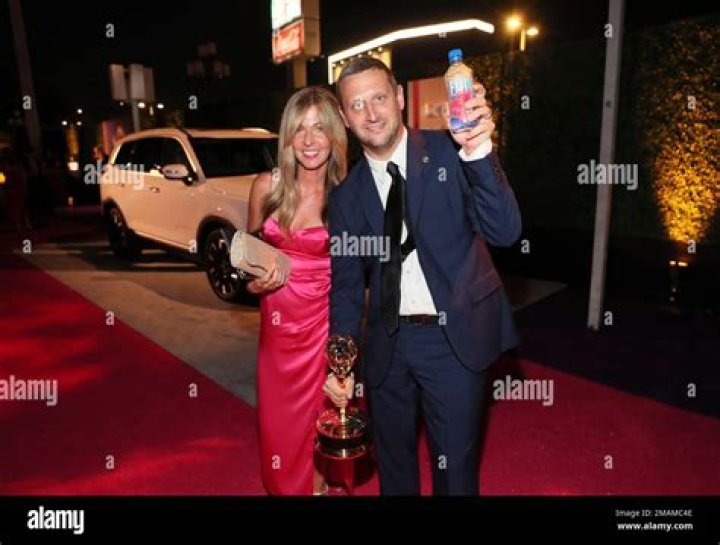 Heather Robinson Who is Tim Robinson wife?