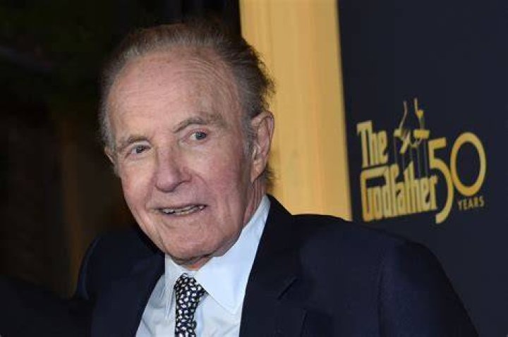 James Caan Dead at 82 &mdash; The Actor's Personal Life Included Him Filing