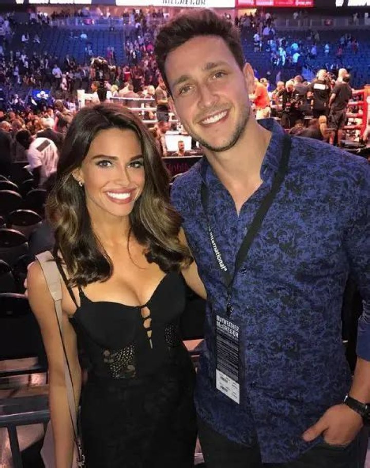 Jennifer Lahmers – Biography, Age, Married, Husband, Height