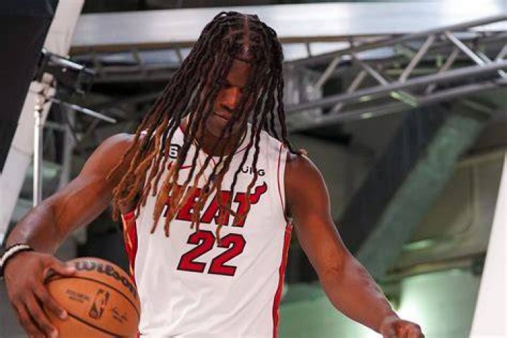 Jimmy Butler&rsquo;s New Look at Miami Heat's Media Day Was Once Again Loved