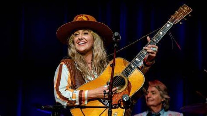 Lainey Wilson To Join The Cast Of &lsquo;Yellowstone&rsquo; For Season 5 Whiskey Riff