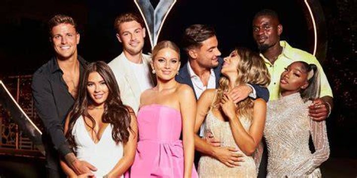 Love Island UK: Moira's Journey To Find Love