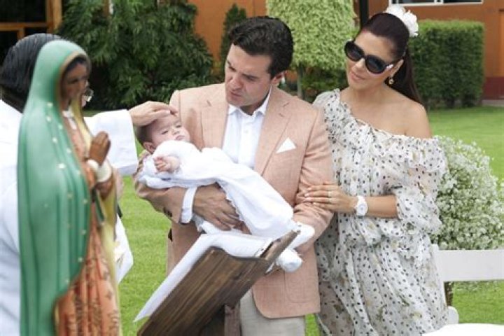 Mónika Sánchez y Otto Seijas bautizaron a su hija en Tepo...