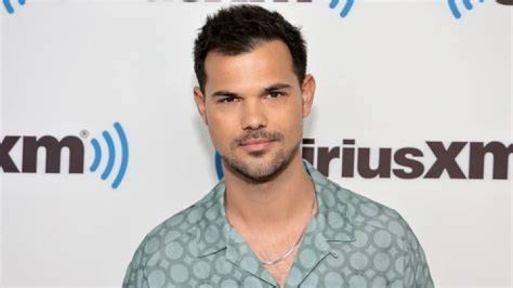 Taylor Lautner's Net Worth: The Ultimate Breakdown
