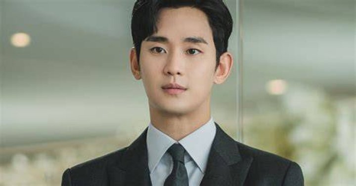 The Unraveling Truth: Kim Soo Hyun's Matrimonial And Parental Status