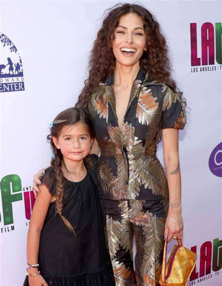 Unveiling Sarah Shahi's Children: Ages Revealed