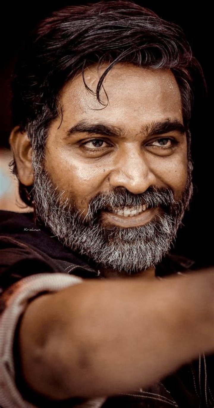 Vijay Sethupathi Cool Pictures And Latest Wallpapers